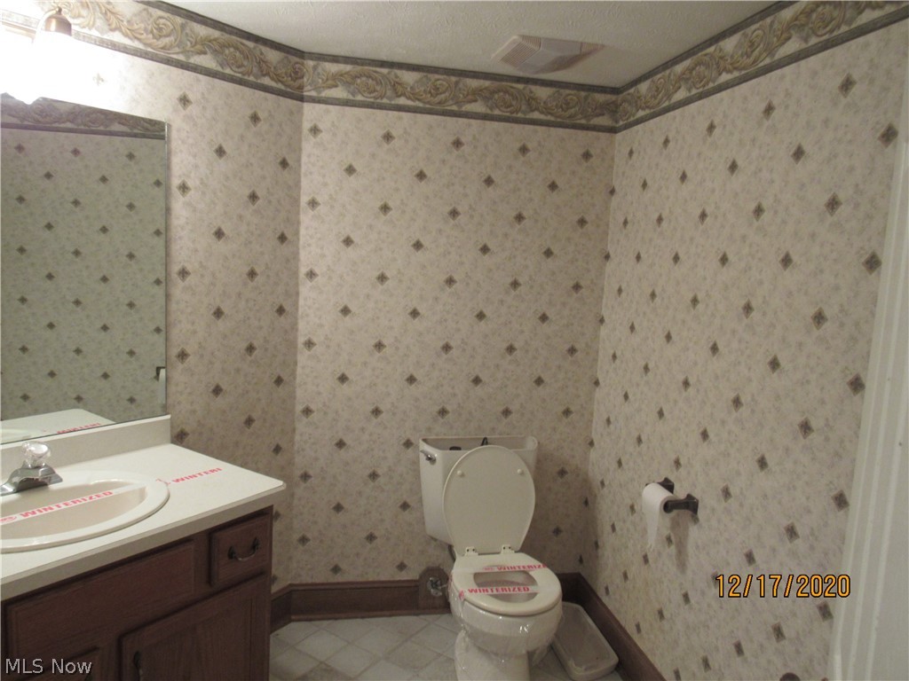 Deer Lake Estate - Residential