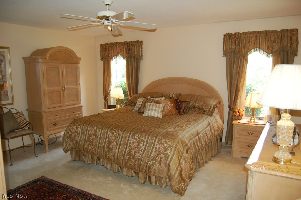 Village Crystal Lakes Condo - Residential