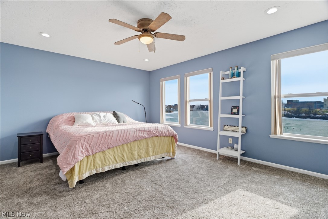 Harbor Walk - Residential