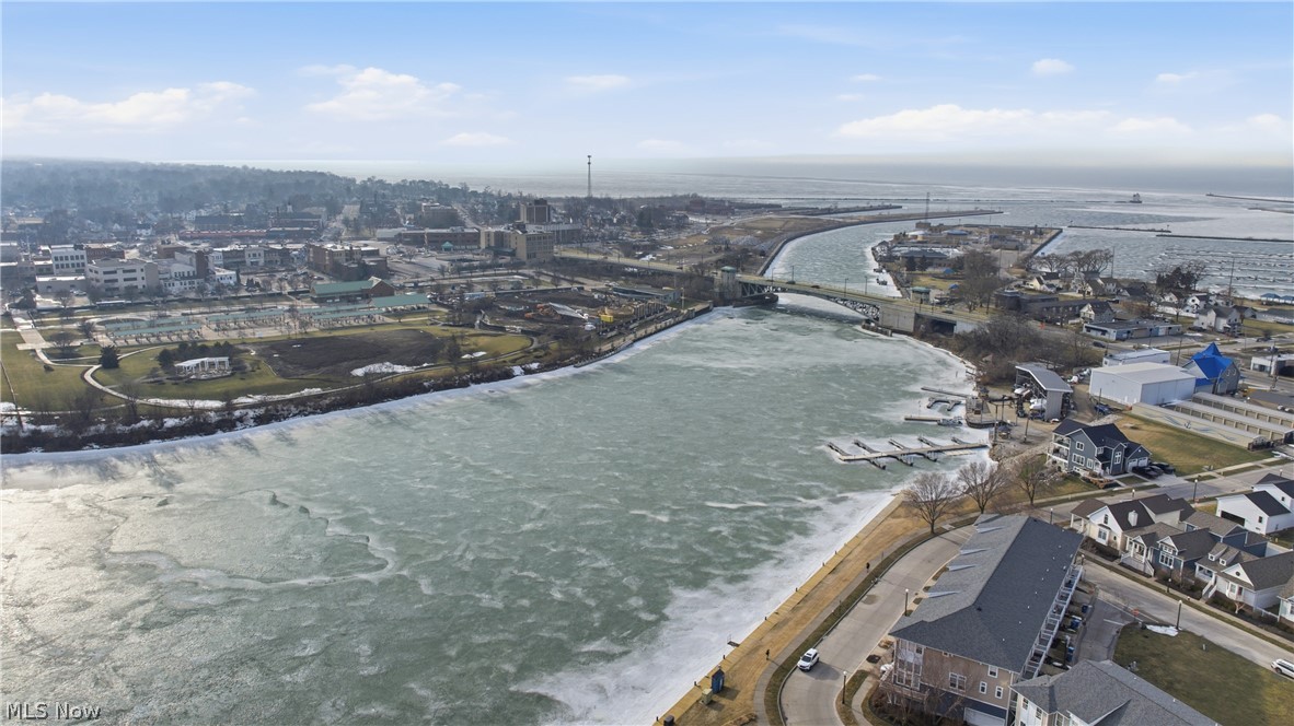 Harbor Walk - Residential