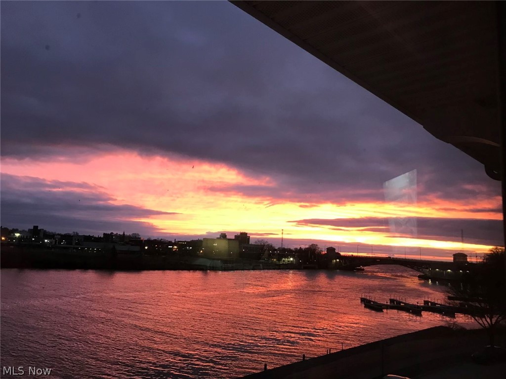 Harbor Walk - Residential