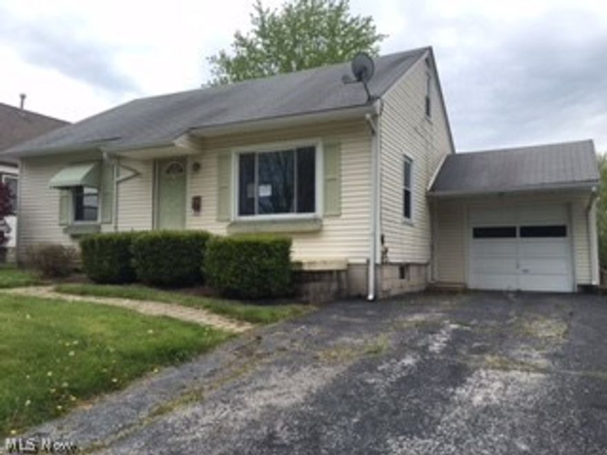 Stop paying rent and check out this home to make your own. 3 bedrooms. Eat-in kitchen. Large covered rear patio and fenced yard. Attached garage.