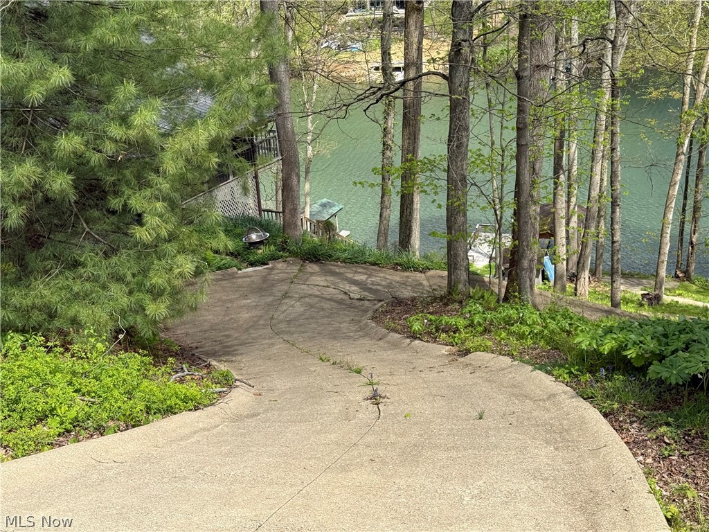 LAKE BUCKHORN - Residential