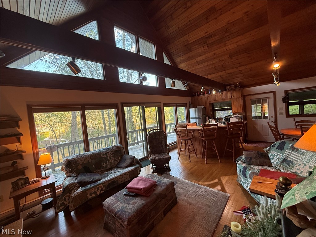 LAKE BUCKHORN - Residential