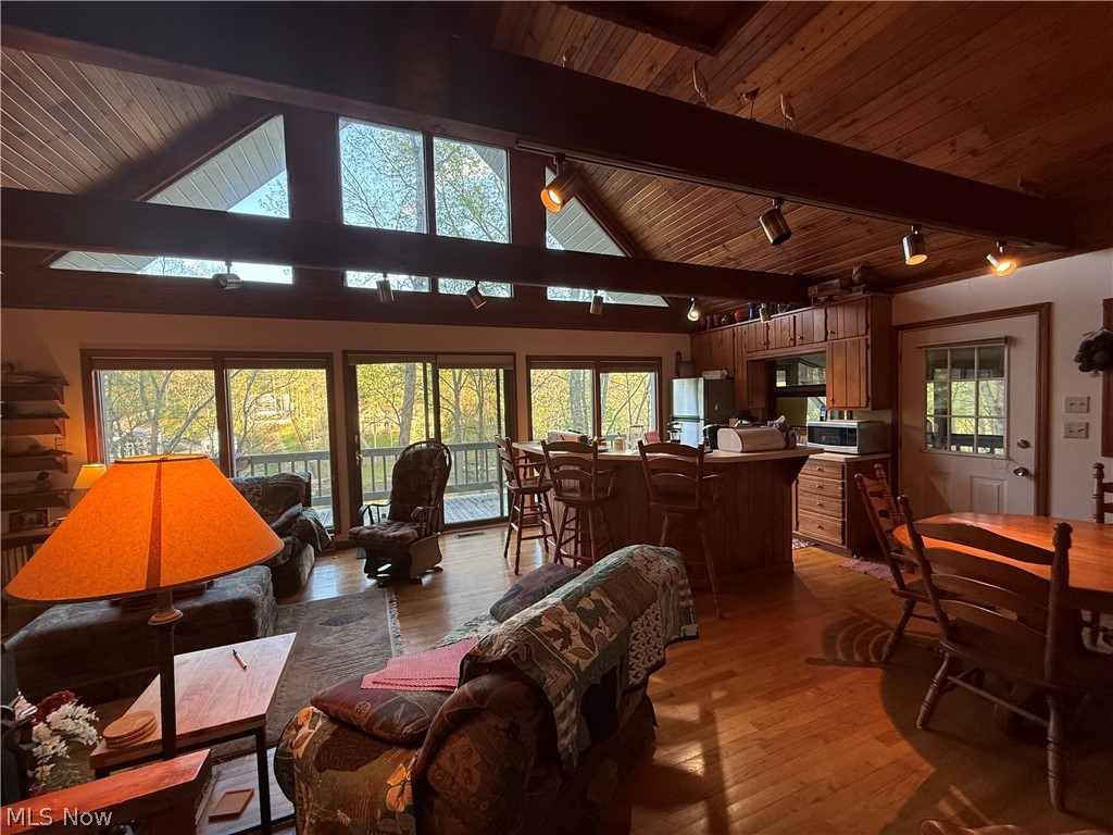 LAKE BUCKHORN - Residential