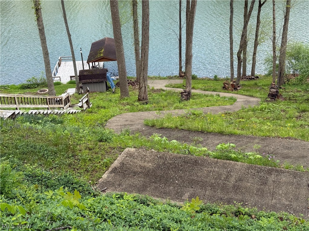 LAKE BUCKHORN - Residential