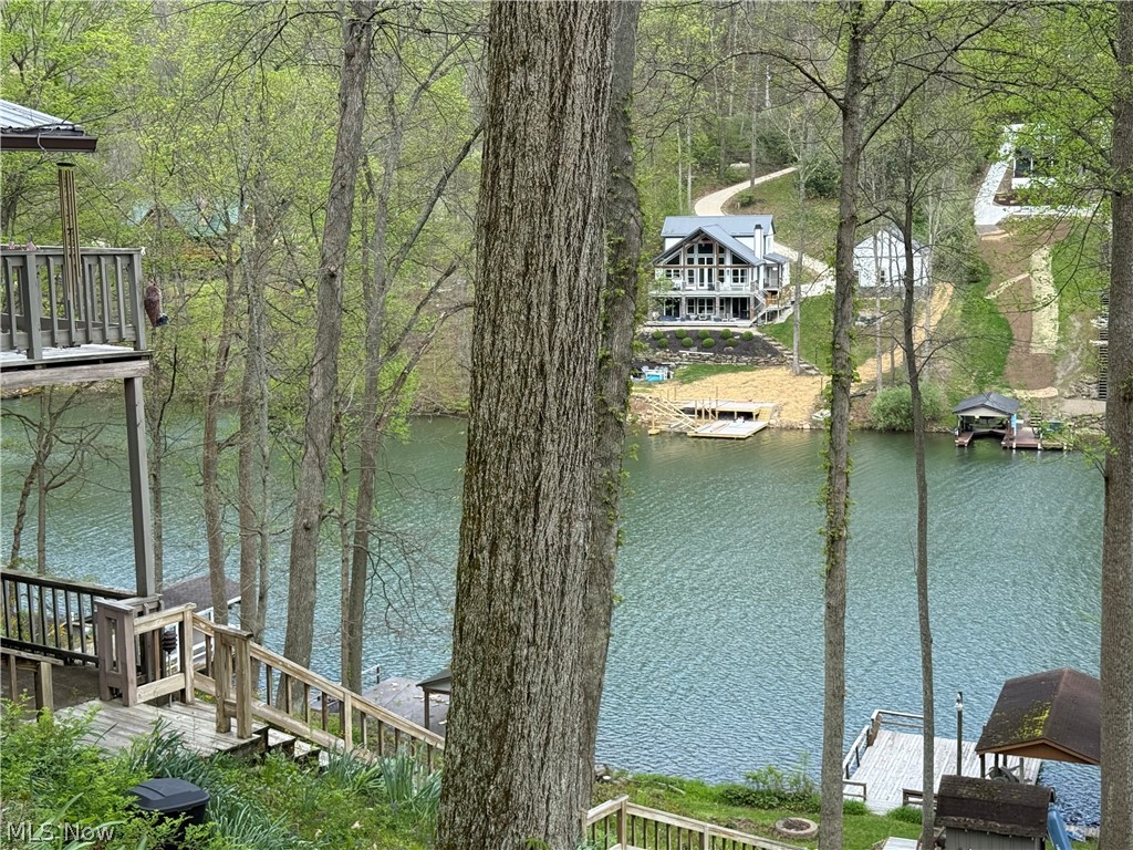 LAKE BUCKHORN - Residential