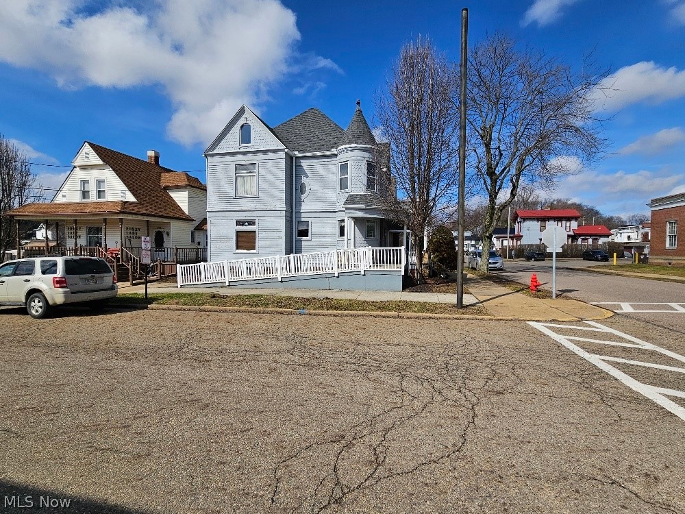 Village/Minerva - Commercial Sale