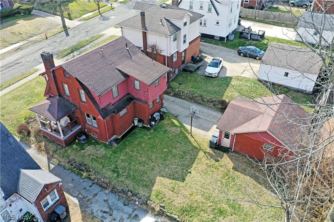 Robert Mccurdy Estate Co - Residential