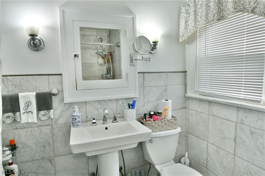 Robert Mccurdy Estate Co - Residential