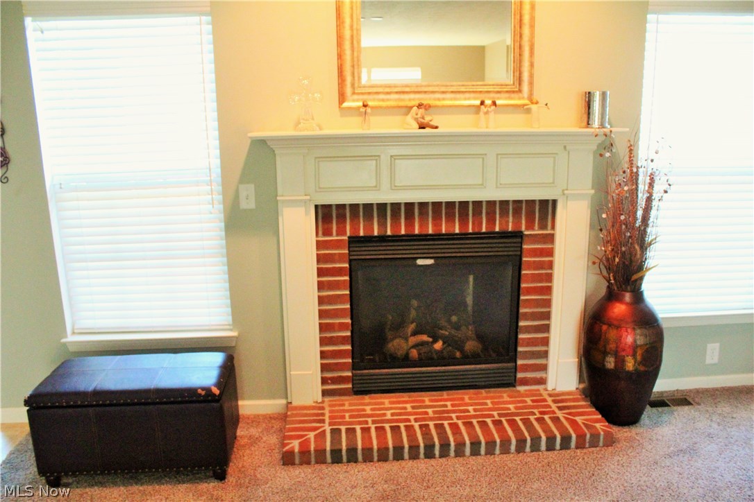 Willoughby Xing Condo Ph 04 - Residential