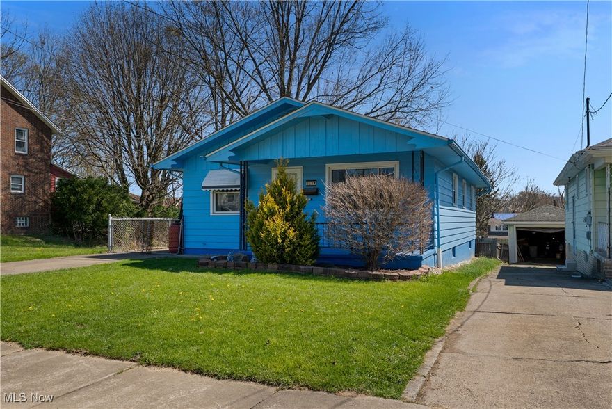 Updated 3-Bedroom, 1-Bath Ranch with Fenced Backyard!

Move-in-ready and beautifully updated, this 3-bedroom, 1-bath ranch on Youngstown's desirable West Side offers modern finishes throughout. Enjoy a spacious living room, eat-in kitchen, and renovated bathroom. The private, fenced-in backyard is perfect for outdoor relaxation or entertaining. The waterproofed basement offers great additional living space and a sizable laundry room. Conveniently located near Mill Creek Park, freeways, and downtown, with easy access to shopping, dining, and recreation. Don’t miss this fantastic opportunity!

Updated Include: 
Hot Water Tank (2025) , Walk-in Shower (2024) , LVT Flooring (2024) , Updated Electric Panel (2022) , Furnace (2018) , Roof (2017) , Waterproofing and sump pump with battery back up (2016) , Vinyl Windows (2007)