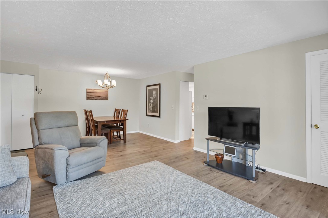 50 S Rocky River Drive 206