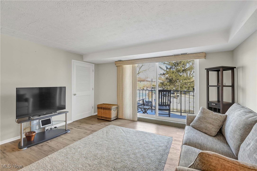 50 S Rocky River Drive 206