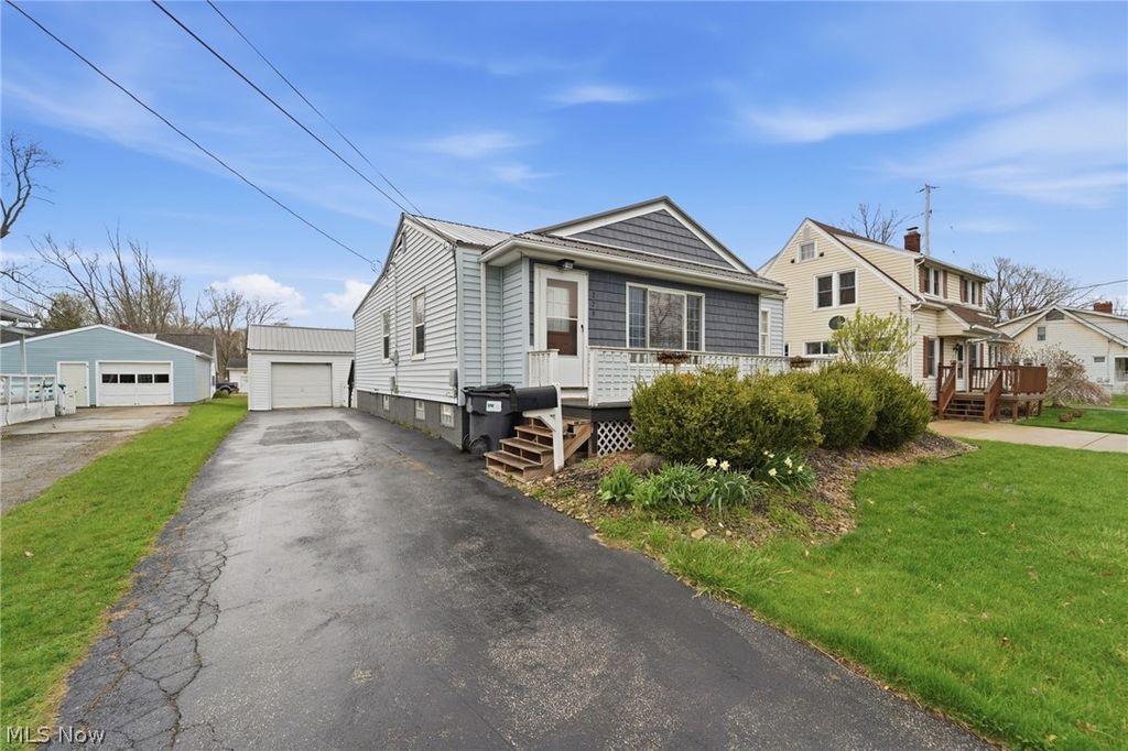 Photo of 229 Elm Street, Geneva, OH 44041 (MLS # 5196957)