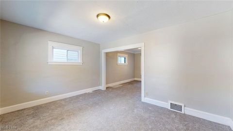 Tiny photo for 3043 W 105th Street, Cleveland, OH 44111 (MLS # 5179535)