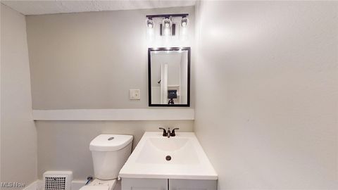 Tiny photo for 3043 W 105th Street, Cleveland, OH 44111 (MLS # 5179535)