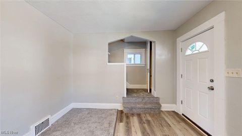 Tiny photo for 3043 W 105th Street, Cleveland, OH 44111 (MLS # 5179535)