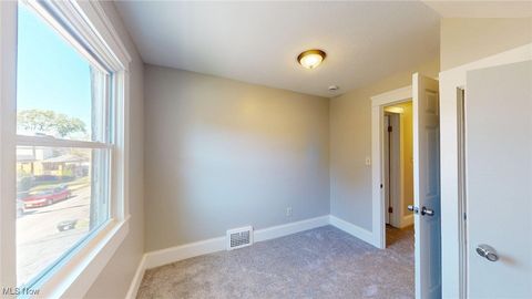 Tiny photo for 3043 W 105th Street, Cleveland, OH 44111 (MLS # 5179535)