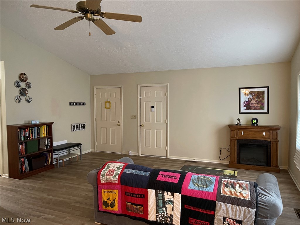 Avon Woods Condo - Residential