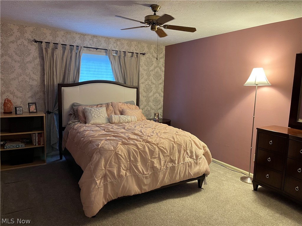 Avon Woods Condo - Residential