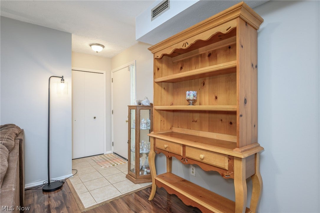 4901 Independence Unit C Circle