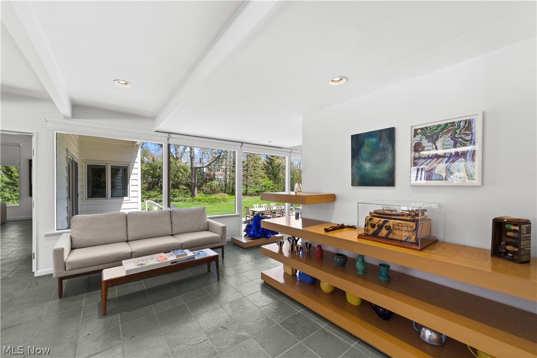 Vansweringen Companys 27 - Residential