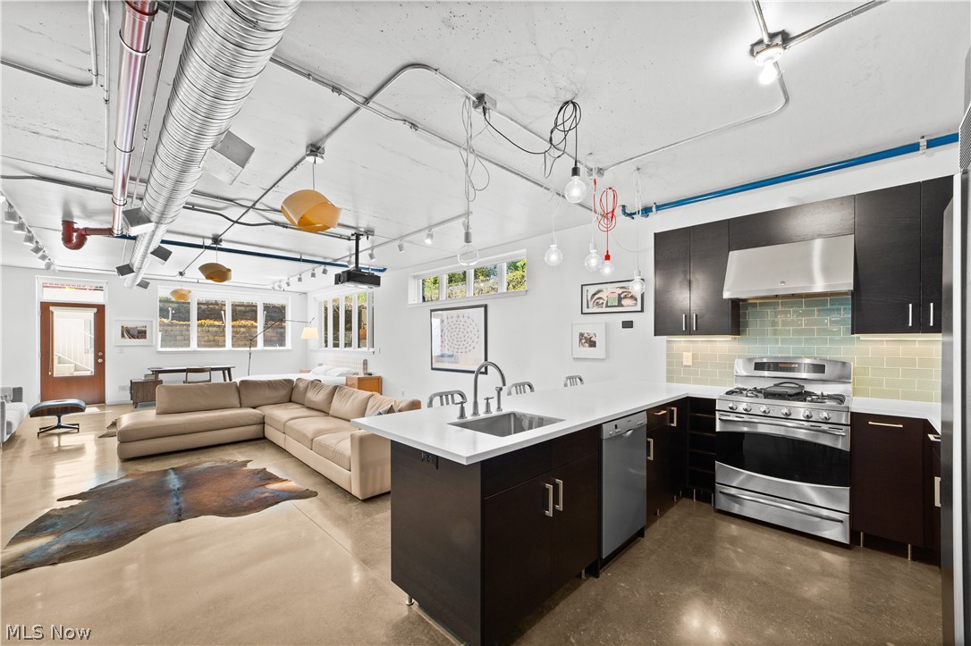 Vansweringen Companys 27 - Residential