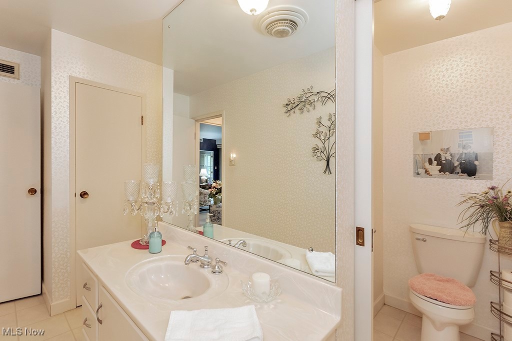 275 N Portage Path #APT 3A, Akron, Ohio image 31