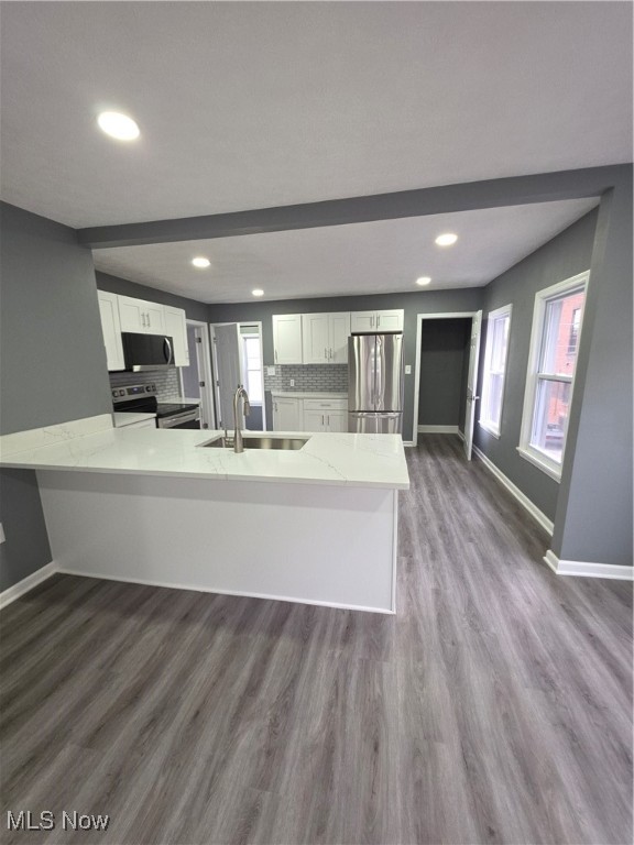 D Z Herrs - Commercial Sale