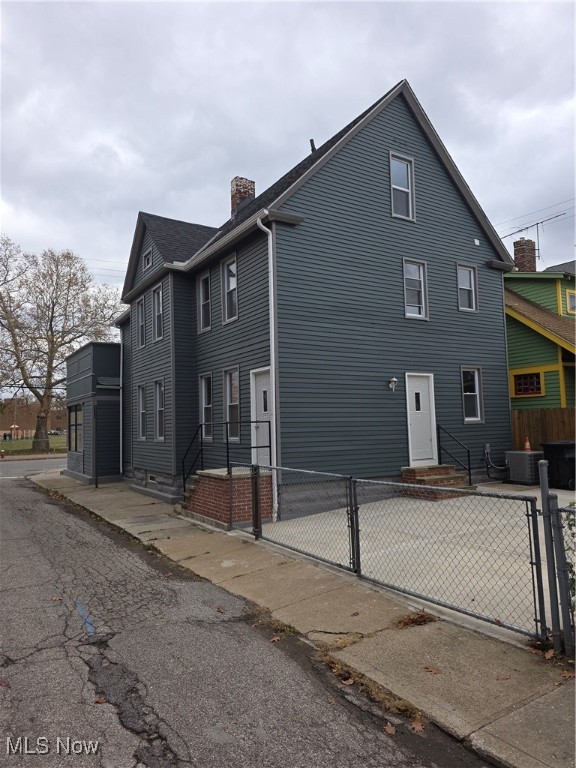 D Z Herrs - Commercial Sale