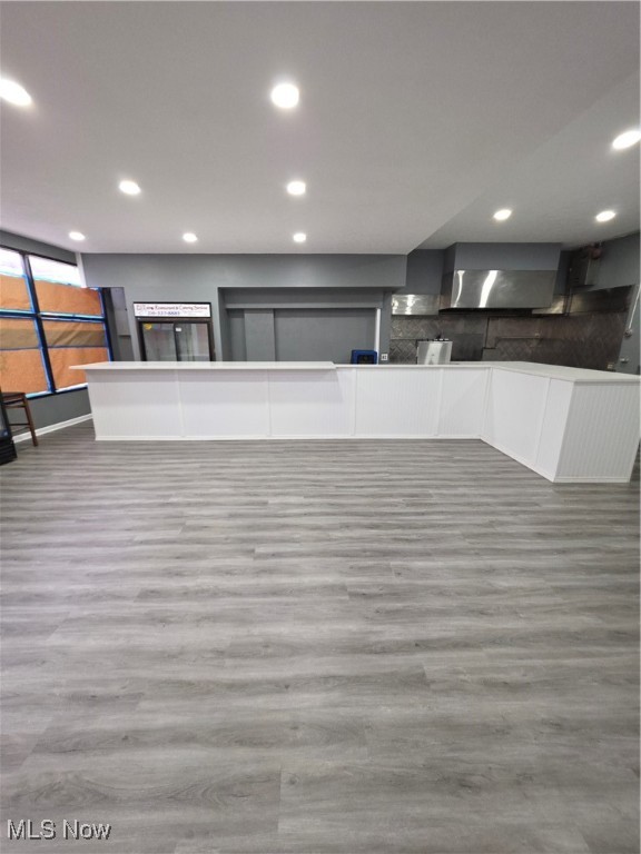 D Z Herrs - Commercial Sale