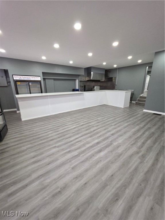 D Z Herrs - Commercial Sale