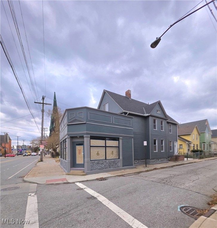 D Z Herrs - Commercial Sale