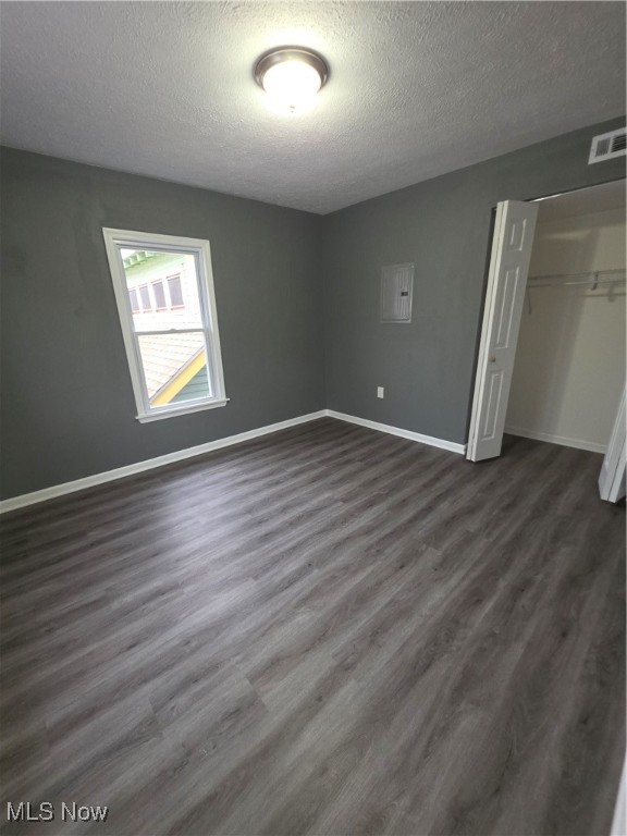 D Z Herrs - Commercial Sale