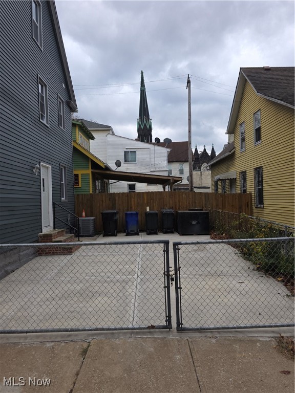 D Z Herrs - Commercial Sale