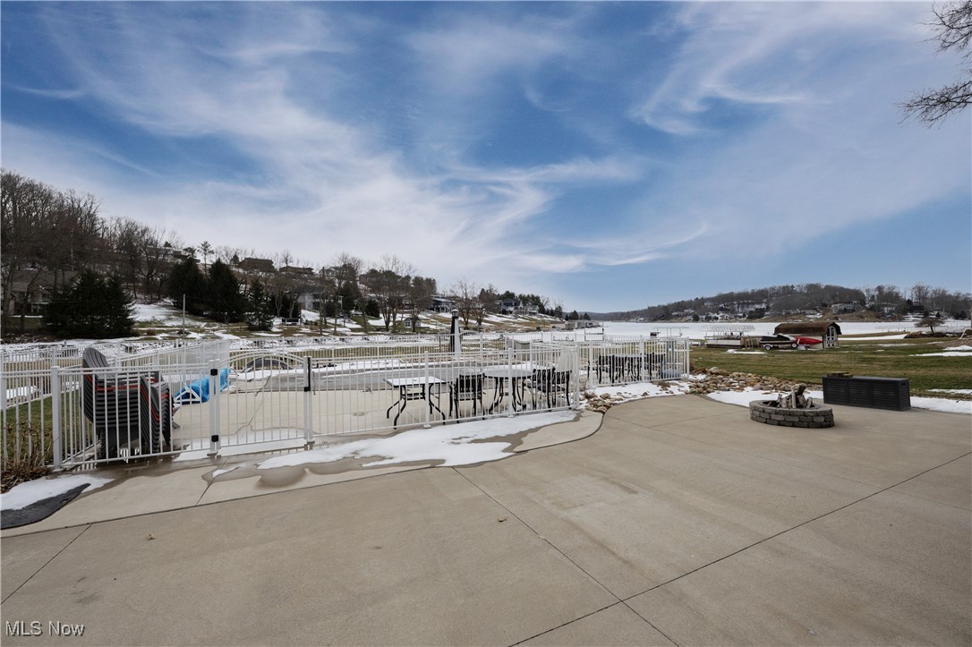 268 Cheyenne Trail, Malvern, Ohio image 38