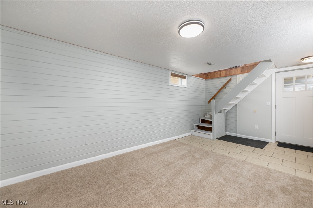 268 Cheyenne Trail, Malvern, Ohio image 15