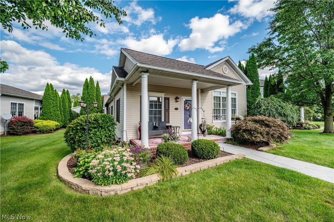 1805 E Western Reserve Road 12