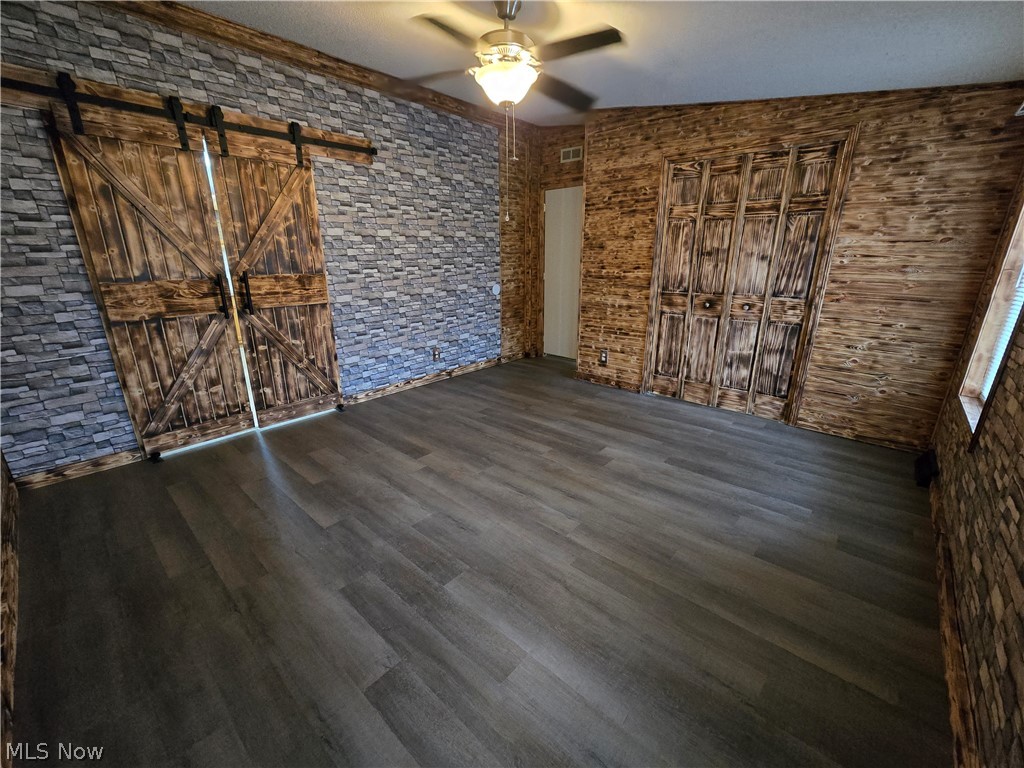 Connecticut Western Reserve - Residential