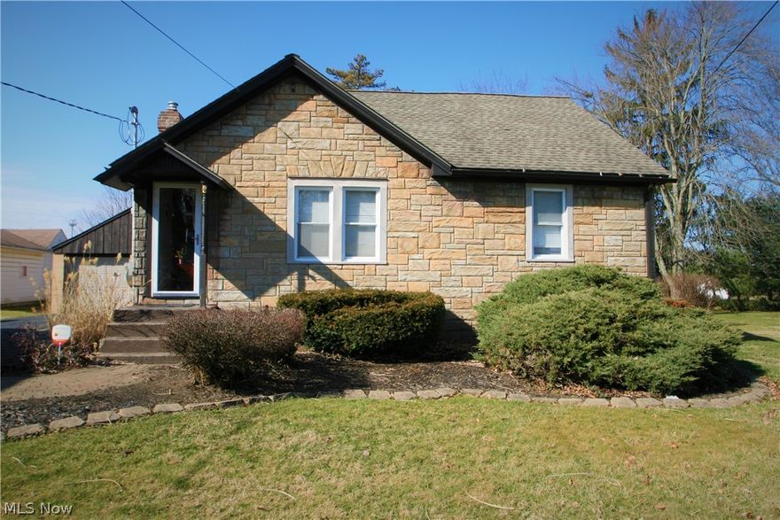 Country feel close to shopping and entertainment. Cute, spacious Cape Cod on a quiet street. This home features 3 possibly 4 bedrooms, 2 full baths.
Open living and dining room. This house is a must see!!