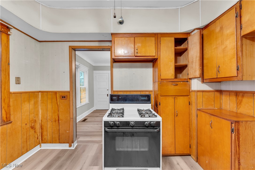 H Clark Fords Sub - Residential Income