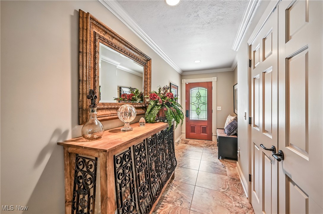 Canfield, Ohio 44406, United States, 3 Bedrooms Bedrooms, ,3 BathroomsBathrooms,Residential,Active,174806