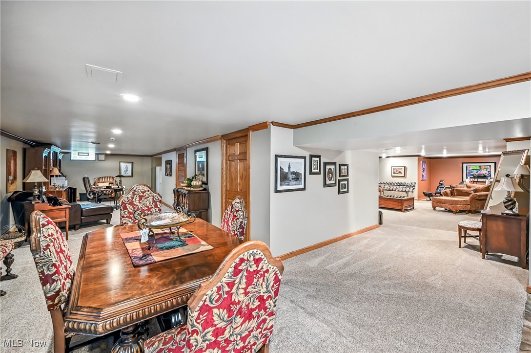 Canfield, Ohio 44406, United States, 3 Bedrooms Bedrooms, ,3 BathroomsBathrooms,Residential,Active,174806