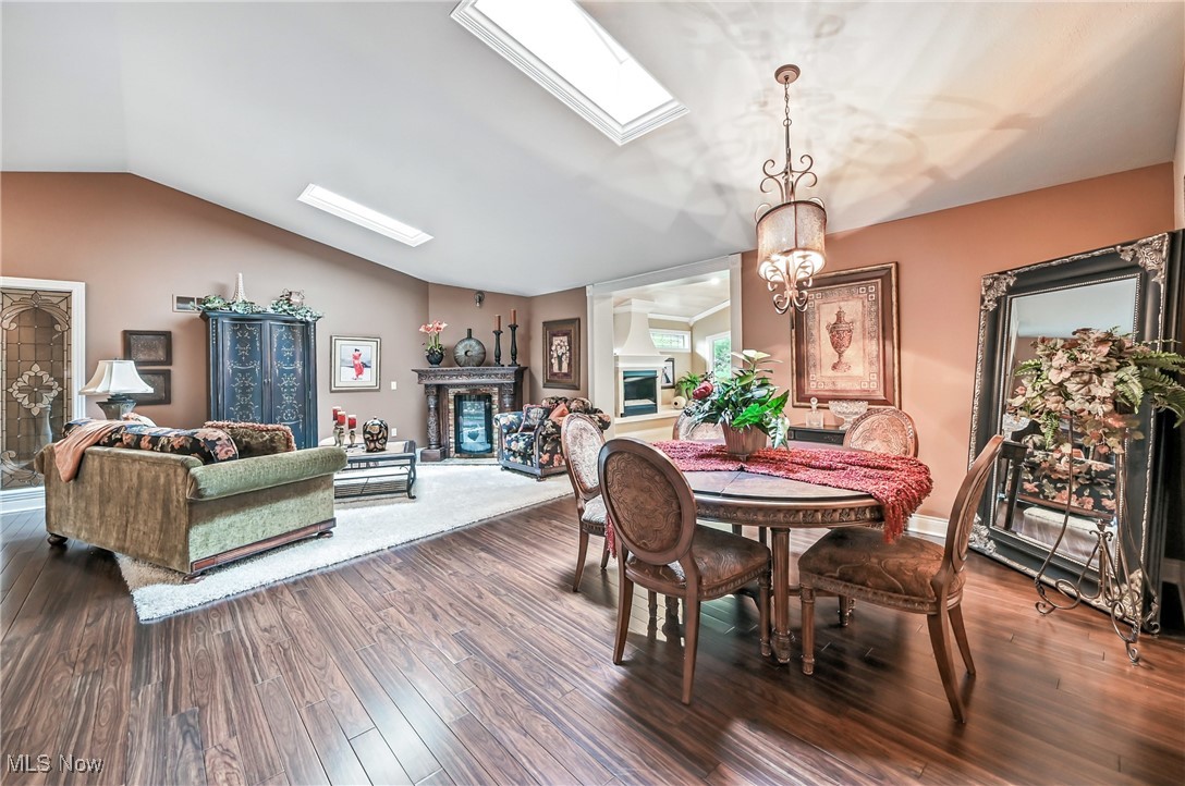 Canfield, Ohio 44406, United States, 3 Bedrooms Bedrooms, ,3 BathroomsBathrooms,Residential,Active,174806