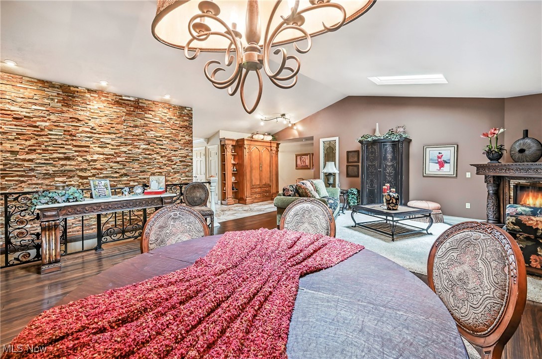 Canfield, Ohio 44406, United States, 3 Bedrooms Bedrooms, ,3 BathroomsBathrooms,Residential,Active,174806