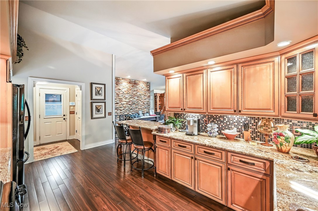 Canfield, Ohio 44406, United States, 3 Bedrooms Bedrooms, ,3 BathroomsBathrooms,Residential,Active,174806