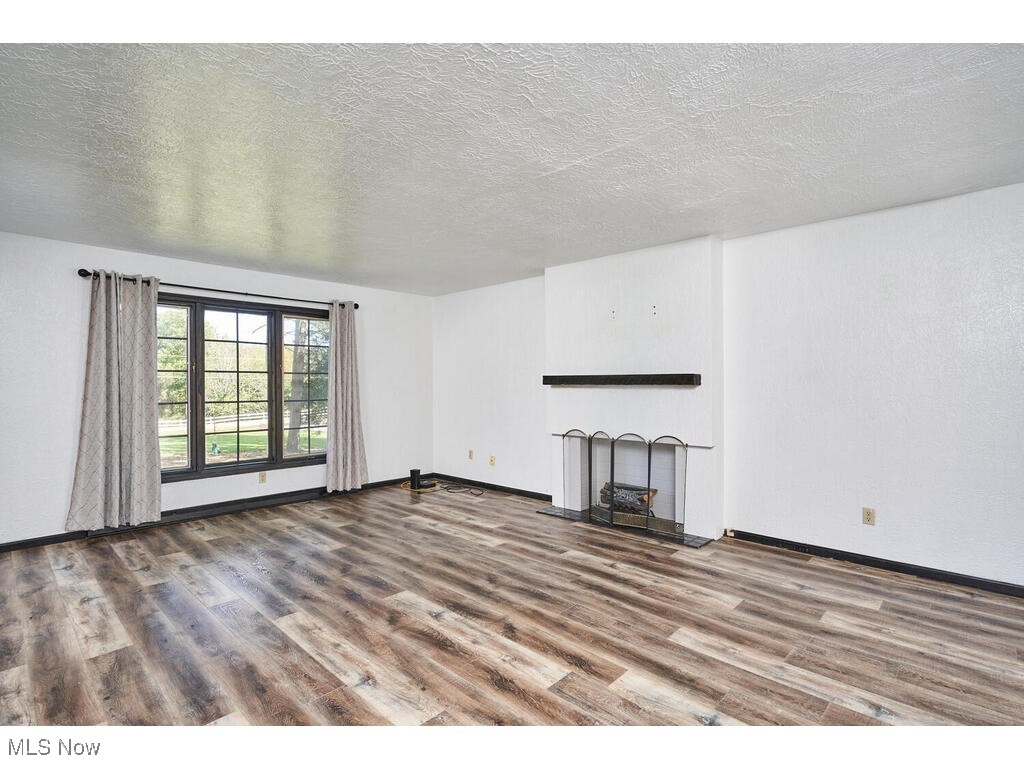 Bath - Residential Lease