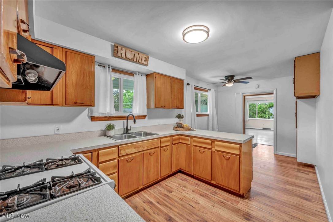 2025 W River Road, Elyria, Ohio image 9