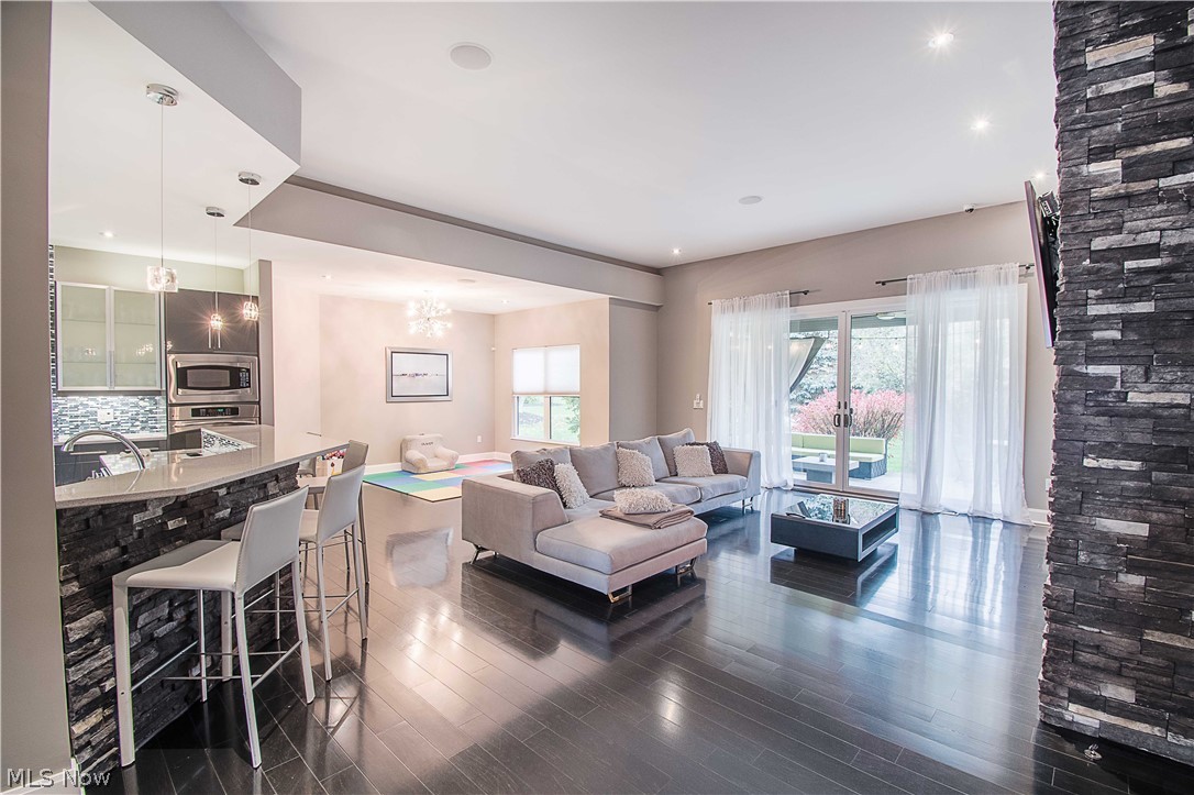 Emerald Estates Ph I - Residential